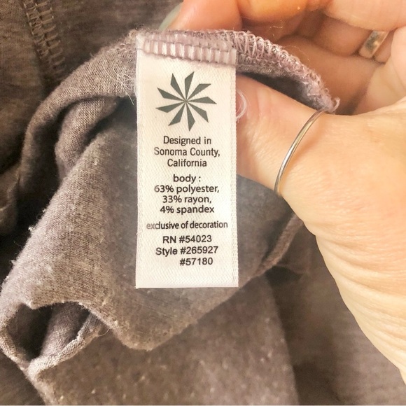 Athleta Weekender long sleeved maxi dress size medium - Picture 10 of 11